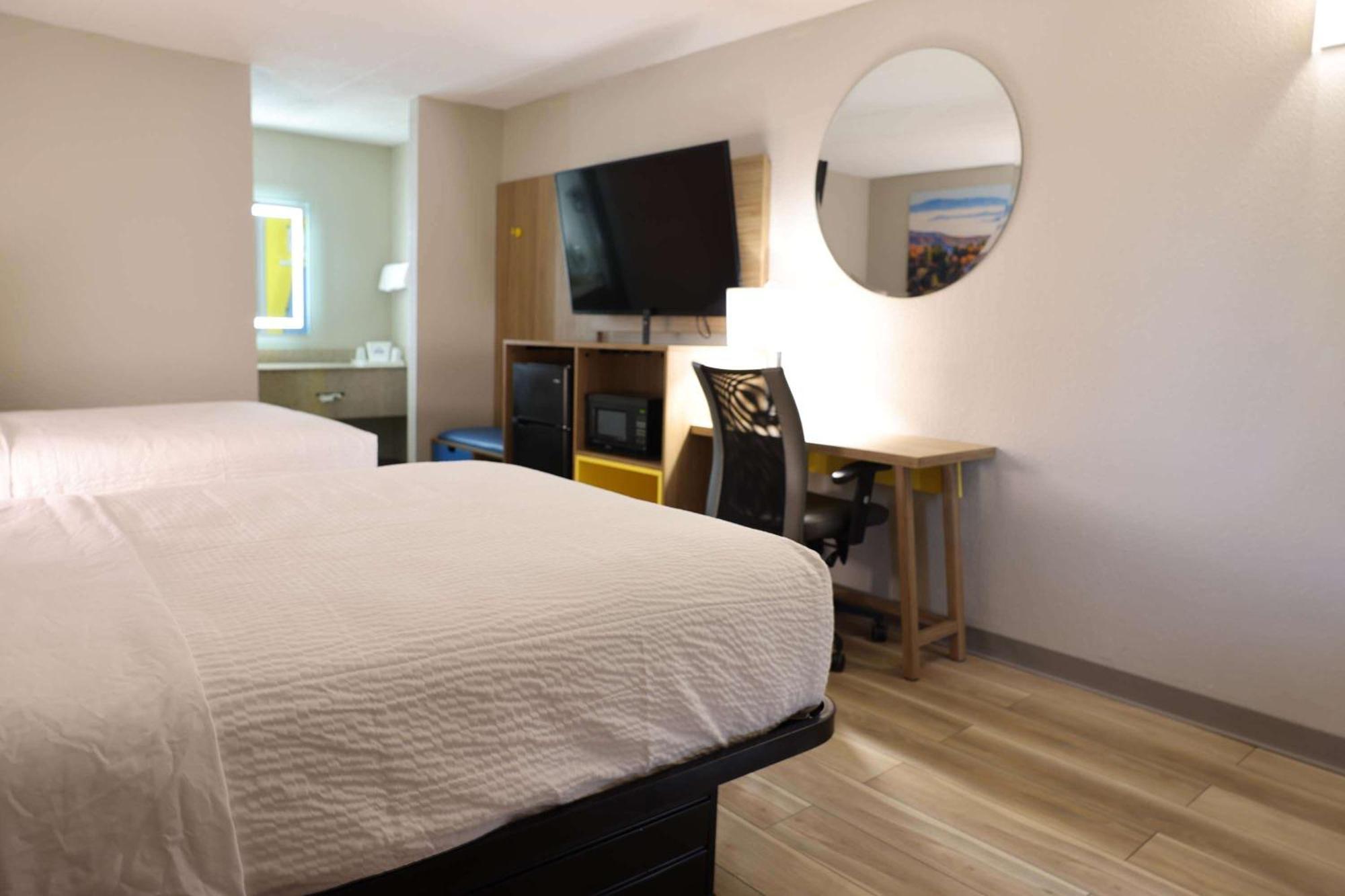 Days Inn By Wyndham Kings Dominion Doswell Esterno foto